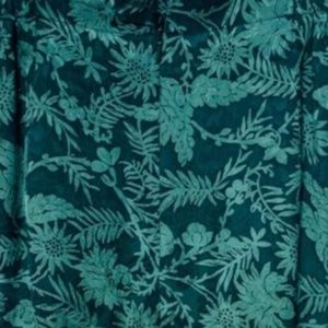 Carlisle Yukon Green skirt